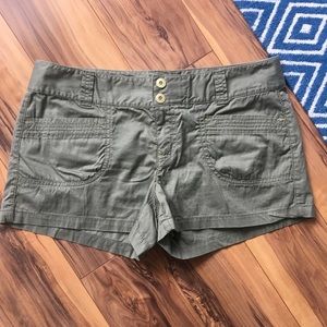 EXPRESS olive shorts